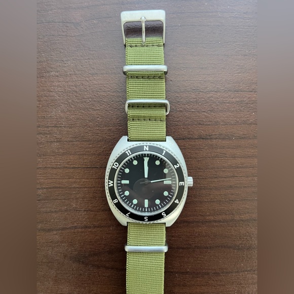 Standard Issue Instruments Field Navigator Watch EUC - Picture 4 of 10